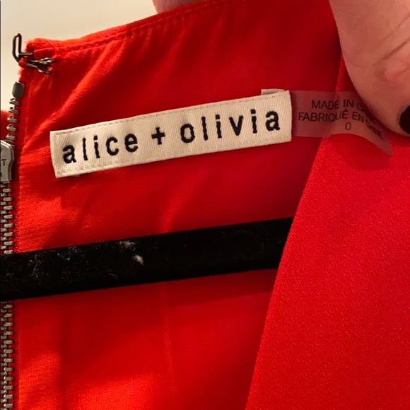Red Alice and Olivia Riki dress - Picture 4 of 4